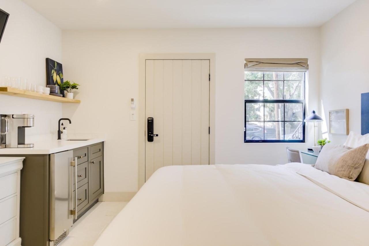 Casa Valerio - Boutique Suites In Downtown Santa Barbara Bagian luar foto